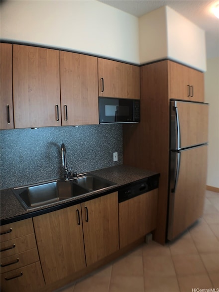 801 S King St Unit 1011, Honolulu, HI 96813