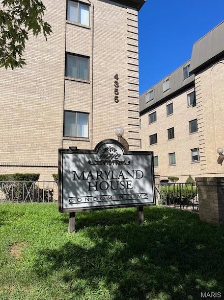 4355 Maryland Ave Unit 401, Saint Louis, MO 63108