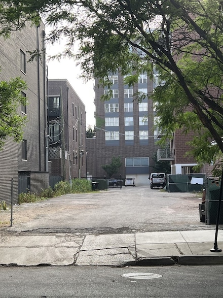 1546 N North Park Ave, Chicago, IL 60642