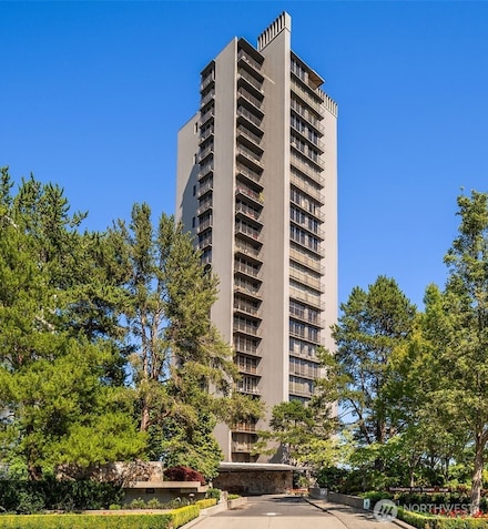 1620 43rd Ave E Unit 1B, Seattle, WA 98112