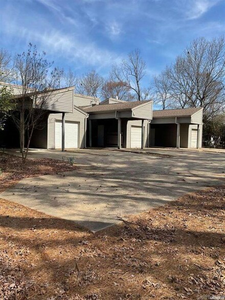 147 Pebble Beach Place, Hot Springs, AR 71913