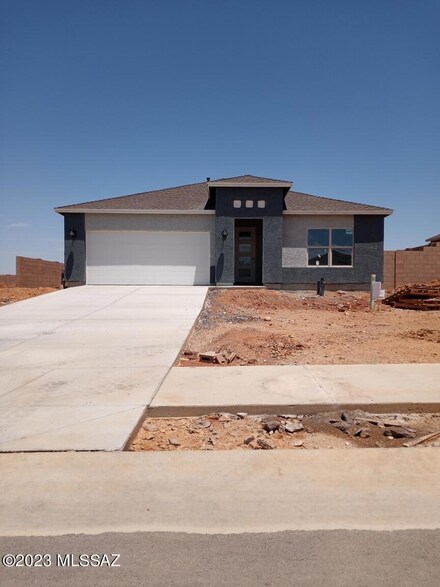 520 W Lexington St, Corona de Tucson, AZ 85641