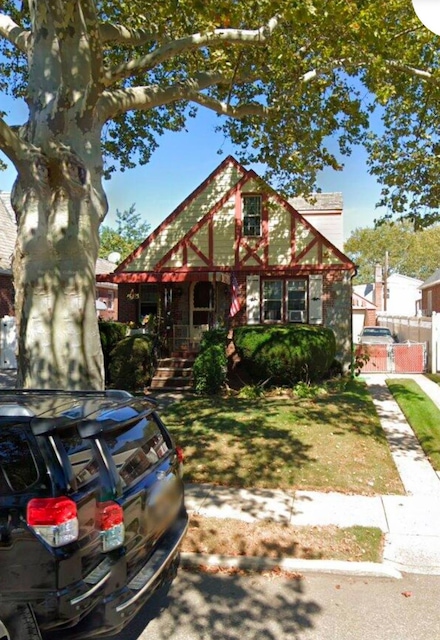 8023 247th St, Bellerose, NY 11426