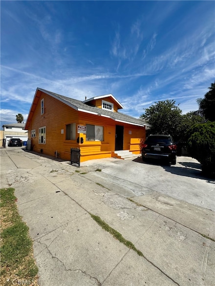 1363 E 49th St, Los Angeles, CA 90011