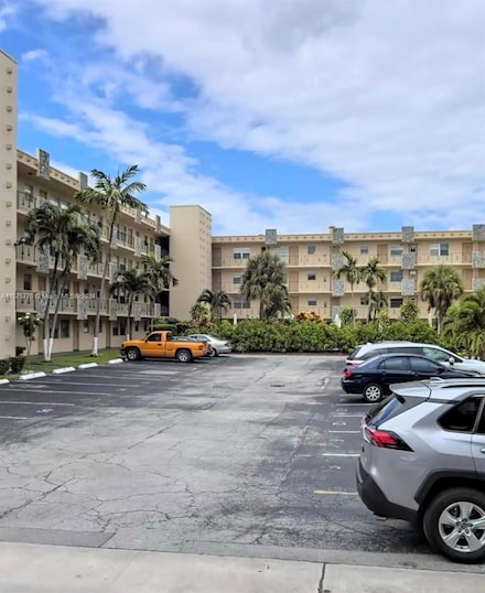 2145 Pierce St Unit 305, Hollywood, FL 33020