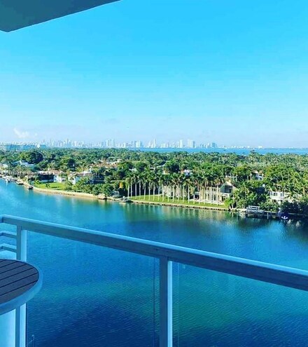 5600 Collins Ave Unit 11L, Miami Beach, FL 33140
