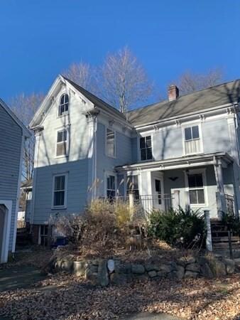 5 Winthrop St, Medway, MA 02053