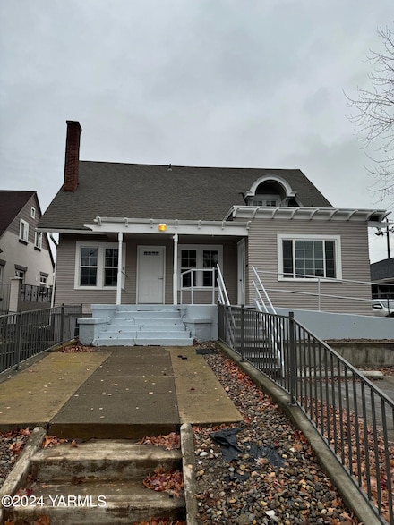13 S 12th Ave, Yakima, WA 98902