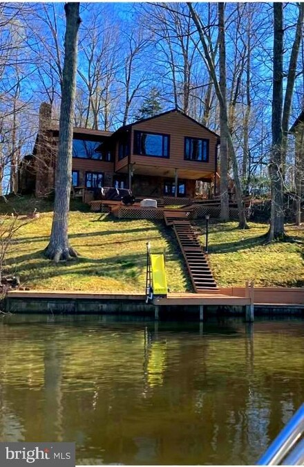 115 Edgemont Ln, Locust Grove, VA 22508