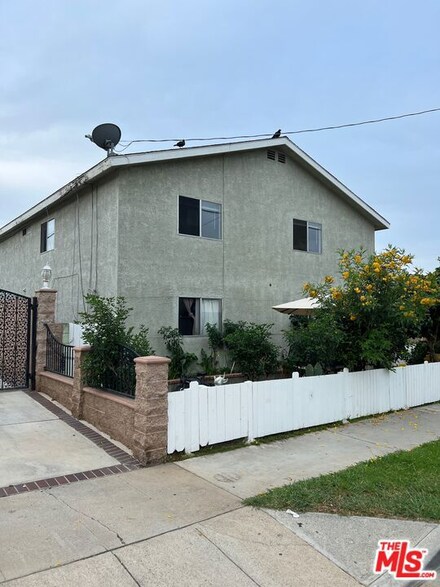 1618 259th St, Harbor City, CA 90710