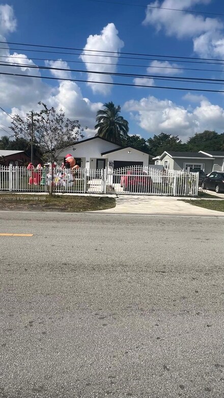 17580 NW 17th Ave, Miami Gardens, FL 33056
