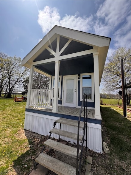 324 Parker Ln, Elkins, AR 72727