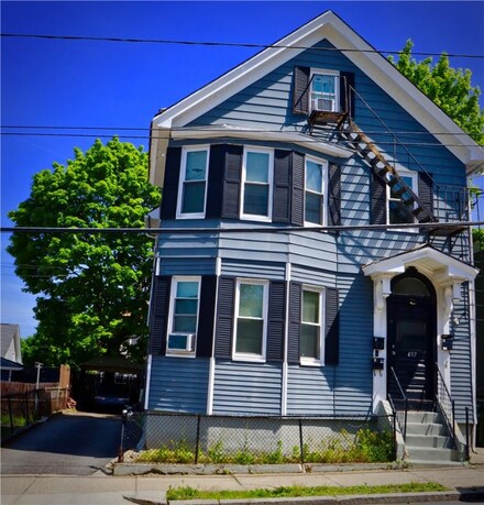 497 Union Ave, Providence, RI 02909