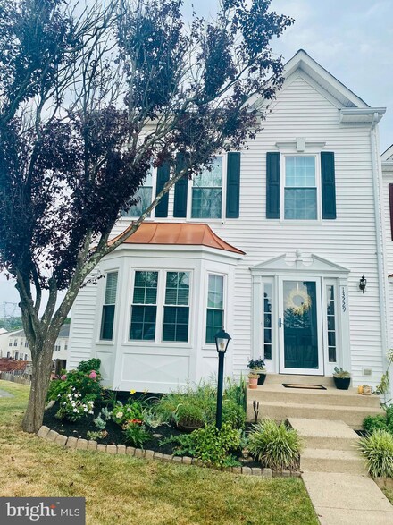 13229 Golders Green Place, Bristow, VA 20136