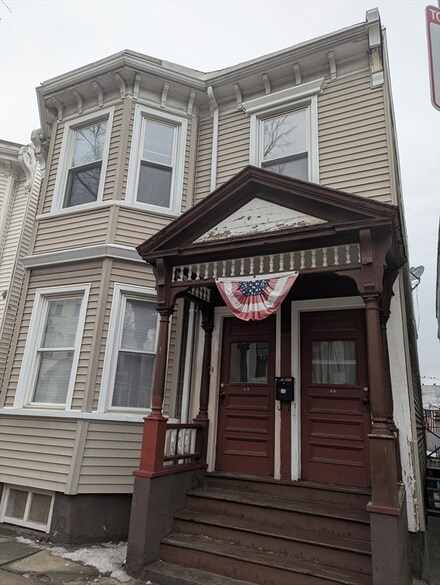 42-44 Condor St, Boston, MA 02128