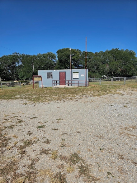 303 Derting Rd, Aurora, TX 76078