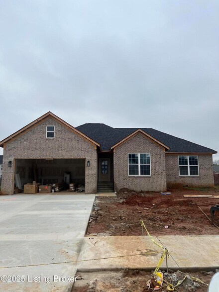 107 Blatina Dr, Vine Grove, KY 40175