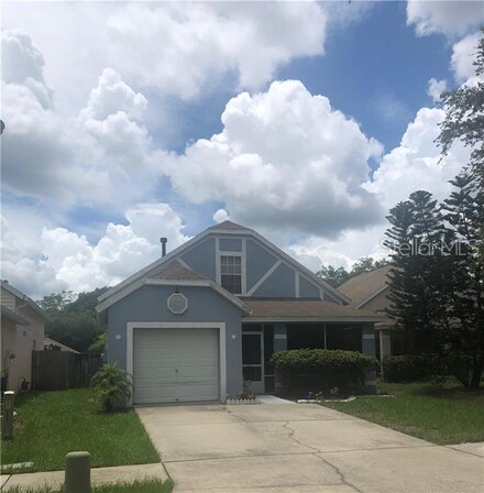 14909 Deer Meadow Dr, Lutz, FL 33559
