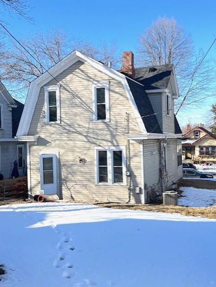 670 Fuller Ave, Saint Paul, MN 55104