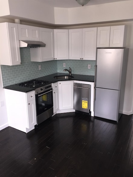 60 Webster Ave Unit 2, Jersey City, NJ 07307