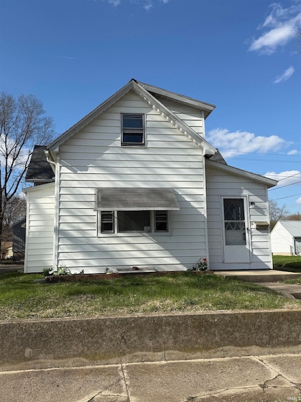 1212 W Melbourne Ave, Logansport, IN 46947
