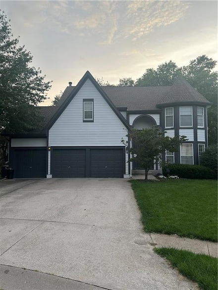 14712 Woodward St, Overland Park, KS 66223
