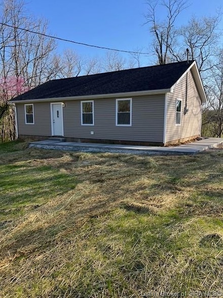 1205 N Seacat Ln, Milltown, IN 47145