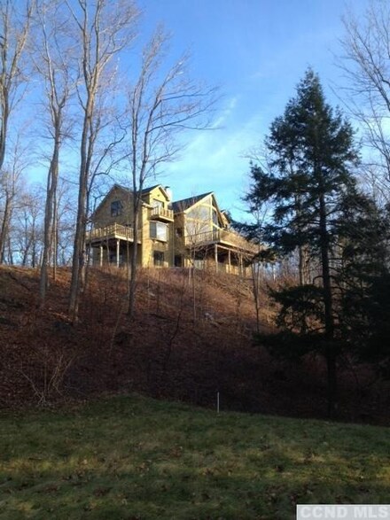48 Boice Rd, Valatie, NY 12184