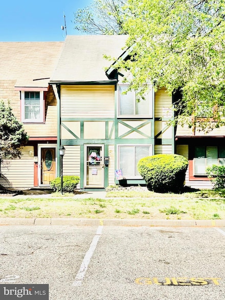 6 Chelsea Cir Unit C15, Clementon, NJ 08021