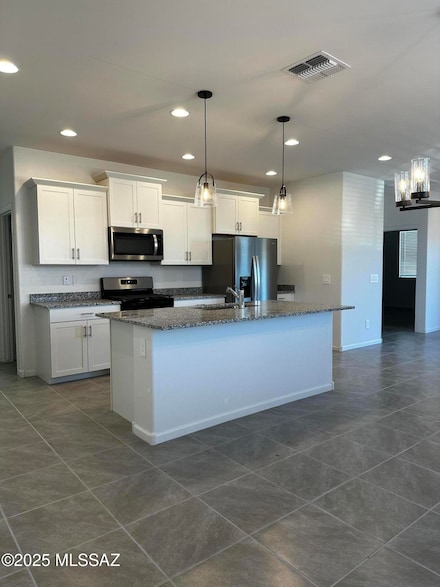 9869 N Summerstone, Marana, AZ 85743