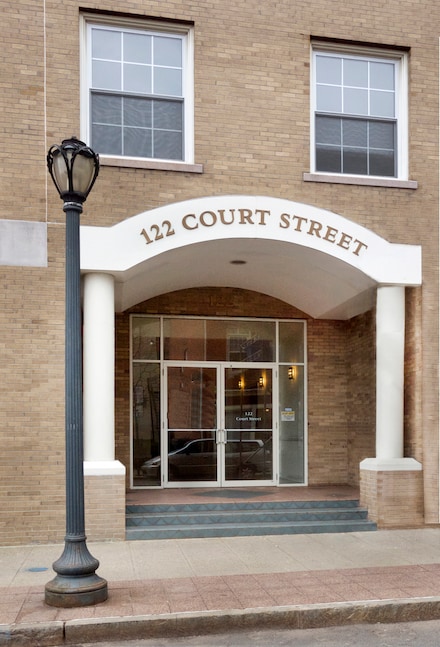 124 Court St Unit 8, New Haven, CT 06511