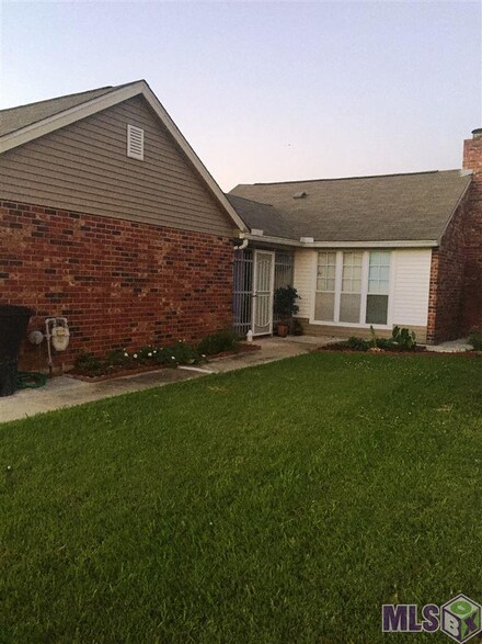 4538 Lassen Dr, Baton Rouge, LA 70814