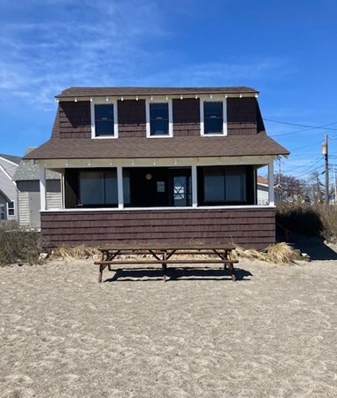 145 Bay View Ave, Winthrop, MA 02152