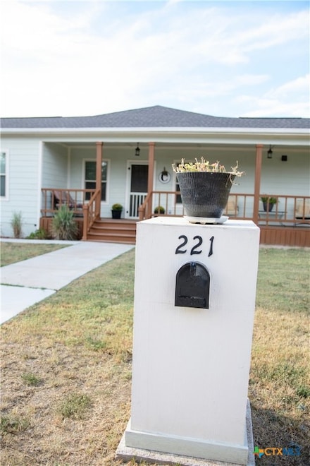 221 E Hamilton Ave, Rockdale, TX 76567