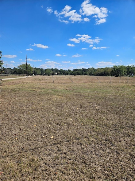 706 County Road 2505, Bonham, TX 75418