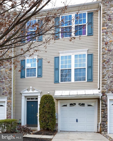 6 Eagle Ln Unit M6, Delran, NJ 08075
