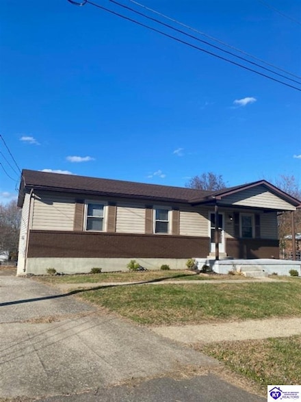 2634 Lake Rd N, Radcliff, KY 40160