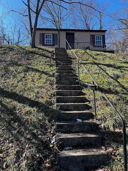 407 Avondale Rd, Huntington, WV 25705