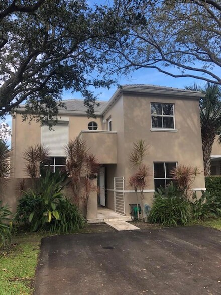 7171 Miller Dr Unit 1, Miami, FL 33155