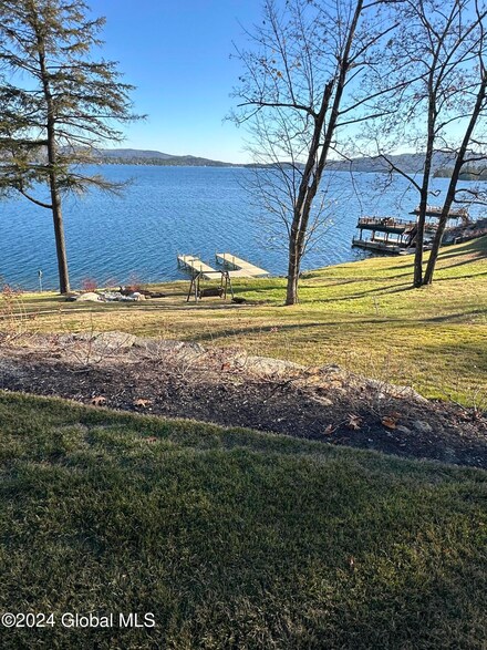 3786 Lake Shore Dr, Bolton, NY 12824