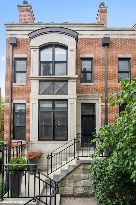 2330 W Wabansia Ave Unit 3, Chicago, IL 60647