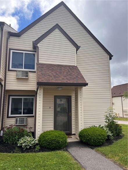 221 High St Unit D, Westerly, RI 02891