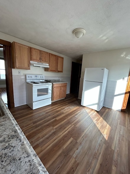 19 Glendale St Unit 2, Everett, MA 02149