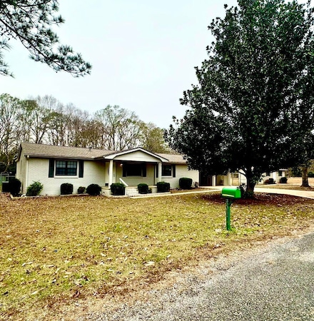 30011 Sargent Ln, Amory, MS 38821