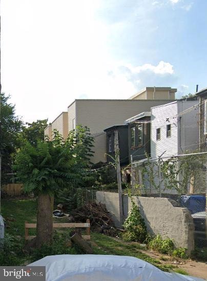 52 N 51st St, Philadelphia, PA 19139