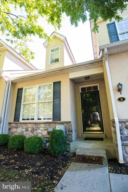 8 Westhampton Way, Lansdale, PA 19446