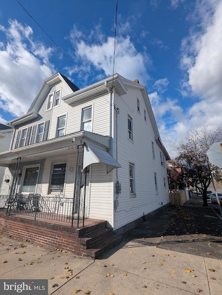 501 W 3rd St, Mount Carmel, PA 17851