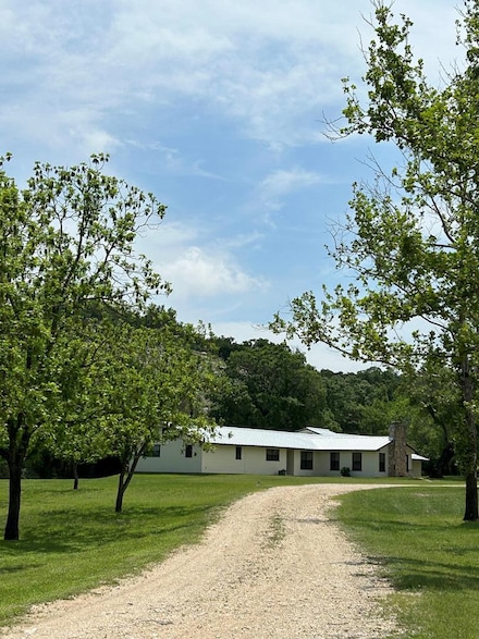 210 Lange Ravine Rd, Hunt, TX 78024
