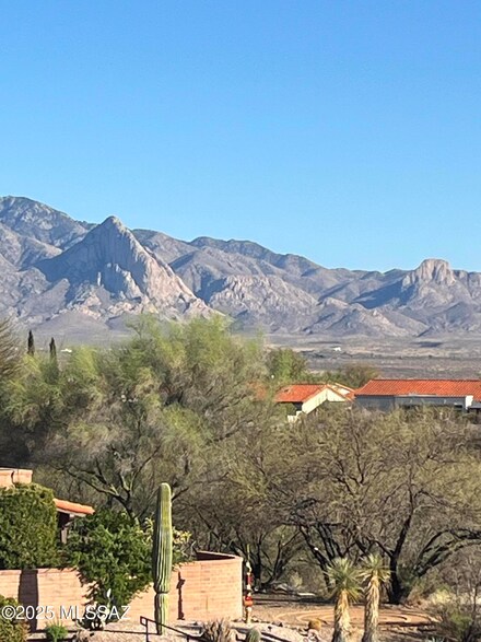 3931 S Placita de La Moneda, Green Valley, AZ 85622