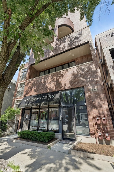 2549 N Southport Ave Unit 3, Chicago, IL 60614